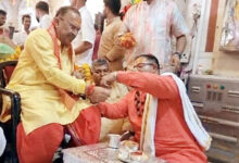 Photo of विधानसभाध्यक्ष वासुदेव देवनानी ने किए त्रिपुरा सुंदरी मंदिर के दर्शन
