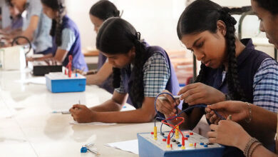 Photo of कक्षाओं से लेकर करियर तक: स्कूल में कौशल प्रयोगशालाओं की भूमिका