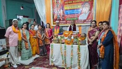 Photo of संस्कारों का बीजारोपण बचपन में मां के द्वारा किया जाता है : अरविन्द भाई ओझा