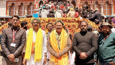 Photo of राजस्थान विधानसभा अध्यक्ष देवनानी की उत्तराखण्ड यात्रा, श्री बद्रीनाथ धाम में किए भगवान बद्रीविशाल के दर्शन