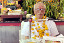 Photo of भक्तों के लिए भगवान को भी बौना होना पड़ता है…!!