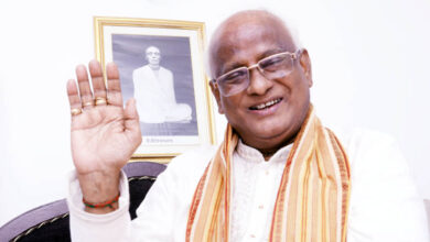 Photo of साम्राज्यवादी आक्रामक मानसिकता के बजाय वेदवाणी से चले दुनिया: सनातनी प्रमुख