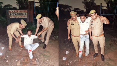 Photo of थाना इन्दिरापुरम पुलिस ने स्नैचर व लूटेरे को पुलिस मुढभेड़ मे किया गिरफ्तार