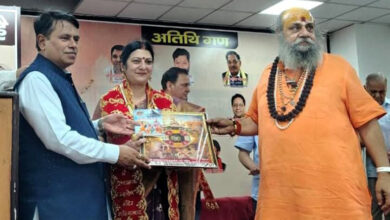 Photo of प्रसिद्ध कवि ‘डॉक्टर कुंअर बेचैन’ की जयंती पर सजी देश-दुनिया के नामचीन कवियों की भव्य महफिल
