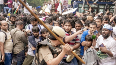 Photo of युवा असंतोष : देखना है ज़ोर कितना बाज़ु -ए-क़ातिल में है ?