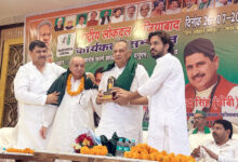 Photo of संगठन की असली ताकत उसके कार्यकर्ता होते हैं और प्रत्येक वार्ड में संगठन की मजबूत इकाई का गठन आवश्यक है : त्रिलोक त्यागी