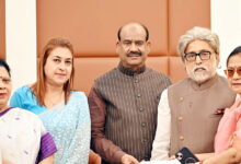 Photo of सांसदों की खरीद-फरोख्त और लोकतंत्र की अग्निपरीक्षा