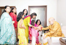 Photo of राखी पर बेटियों को ‘सेहत की सुरक्षा’ का तोहफा, अमित शाह ने टाइप-1 डायबिटीज से पीड़ित बच्चियों के साथ मनाया रक्षाबंधन