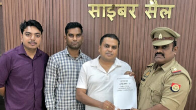 Photo of इंदिरापुरम थाने के साइबर सेल ने पीड़ित को 4,91,000/- रुपए की धनराशि करवायी वापस