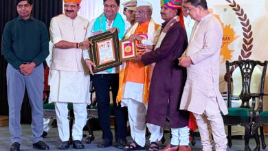 Photo of वीणा म्यूजिक एंड इवेंट्स के निदेशक प्रसनजीत मालू ‘राजस्थान गौरव अवार्ड-2026’ से सम्मानित