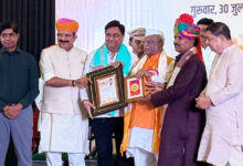 Photo of वीणा संगीत ग्रुप के प्रसनजीत मालू को राजस्थान गौरव अवार्ड मिला