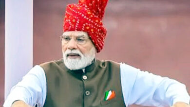 Photo of दिमागी नक्सली की बहस और लाल किले से निकले शब्दों की चुभन
