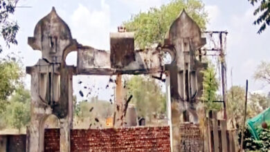 Photo of मस्जिद ध्वस्तीकरण : नफ़रत का चरमोत्कर्ष