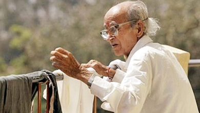 Photo of ‘भागमभाग की ज़िन्दगी में अपनों से दूर होते ‘घर के बुजुर्ग’
