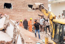 Photo of सत्य निकेतन हादसा: मालिक गिरफ्तार, मगर सवाल सिर्फ एक इमारत पर नहीं, पूरी व्यवस्था पर