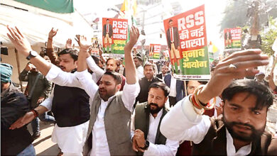 Photo of जनादेश का मान या सड़कों पर संग्राम: क्या चुनावी बहुमत को झुकाना चाहते हैं आंदोलन?