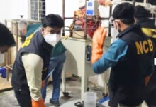 Photo of ग्रेटर नोएडा में ड्रग्स की दो फैक्ट्रियों का भंडाफोड़, 45 करोड़ की ड्रग्स बरामद