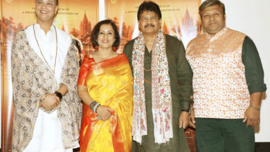 Photo of मधुश्री और रॉबी बादल ने पेश की संगीतमय ‘श्री रामचरितमानस’
