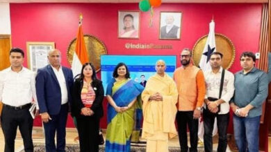 Photo of भारत की प्राचीन ज्ञान-परंपरा एवं आध्यात्मिक चिंतन की वैश्विक प्रासंगिकता पर स्वामी रामात्मानन्द गिरि महाराज ने पनामा में की चर्चा