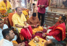 Photo of विधानसभा अध्यक्ष श्री वासुदेव देवनानी ने मां त्रिपुरा सुंदरी के दर्शन कर पूजा-अर्चना की